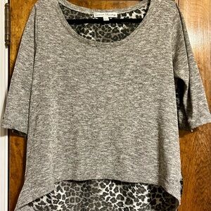 French Laundry Gray Leopard Print Short Sleeve Top